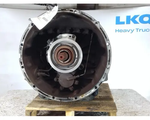VOLVO AT2612D TRANSMISSION ASSEMBLY