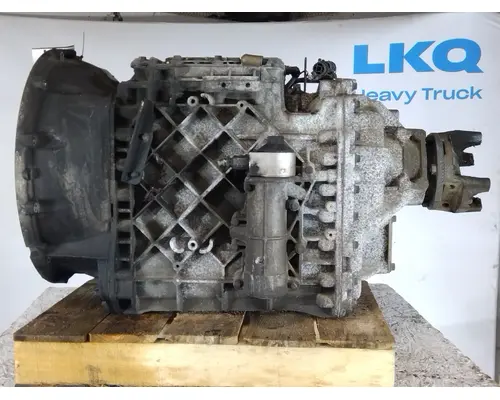 VOLVO AT2612D TRANSMISSION ASSEMBLY