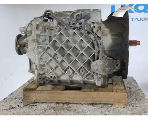 VOLVO AT2612D TRANSMISSION ASSEMBLY