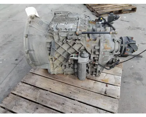 VOLVO AT2612D TRANSMISSION ASSEMBLY