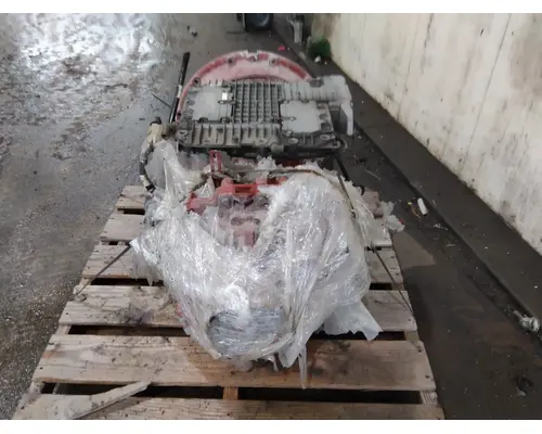 VOLVO AT2612D TRANSMISSION ASSEMBLY