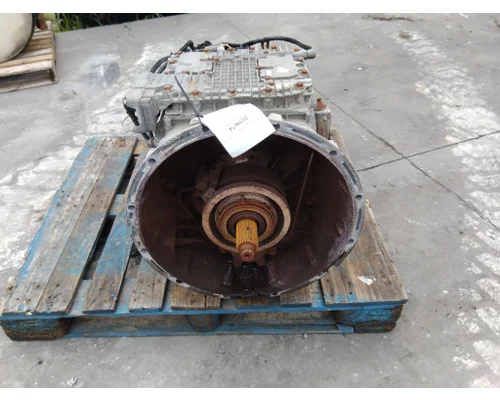 VOLVO AT2612D TRANSMISSION ASSEMBLY