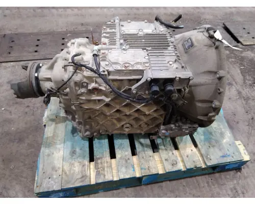 VOLVO AT2612D TRANSMISSION ASSEMBLY
