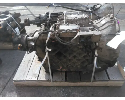 VOLVO AT2612D TRANSMISSION ASSEMBLY