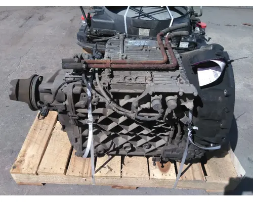 VOLVO AT2612D TRANSMISSION ASSEMBLY