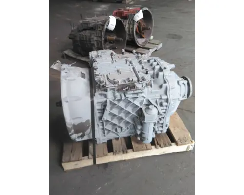 VOLVO AT2612D TRANSMISSION ASSEMBLY