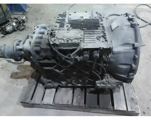 VOLVO AT2612D TRANSMISSION ASSEMBLY