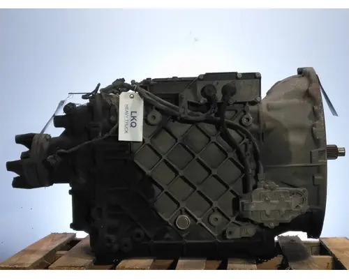 VOLVO AT2612D TRANSMISSION ASSEMBLY