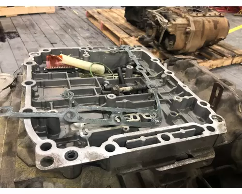 VOLVO AT2612D Transmission Assembly