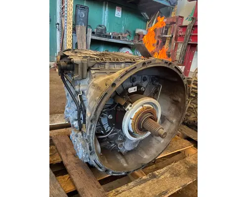 VOLVO AT2612D Transmission Assembly