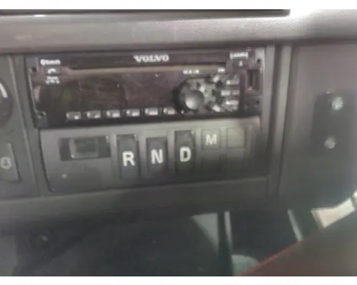 VOLVO AT2612F GEAR SHIFTER