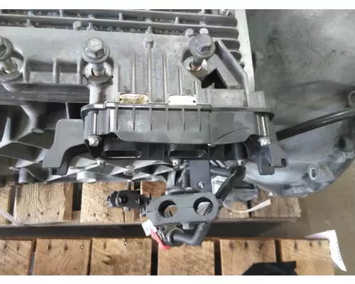 VOLVO AT2612F TRANSMISSION ASSEMBLY