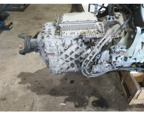 VOLVO AT2612F TRANSMISSION ASSEMBLY
