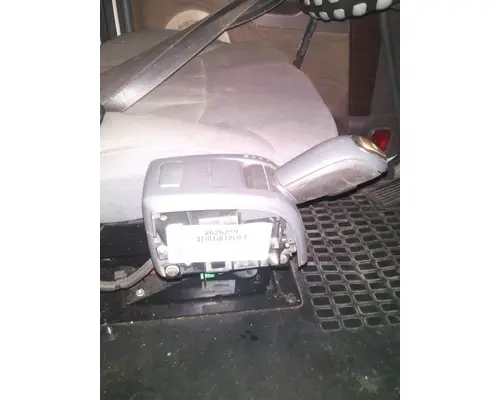 VOLVO ATO2612D GEAR SHIFTER