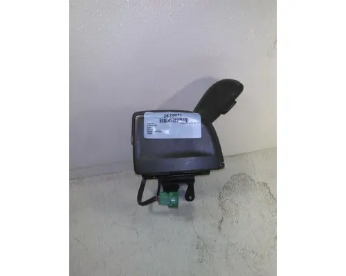 VOLVO ATO2612D GEAR SHIFTER
