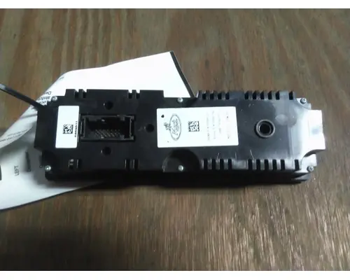 VOLVO ATO2612D GEAR SHIFTER
