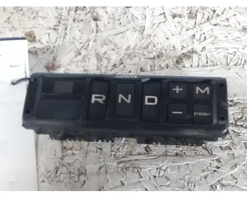 VOLVO ATO2612D GEAR SHIFTER