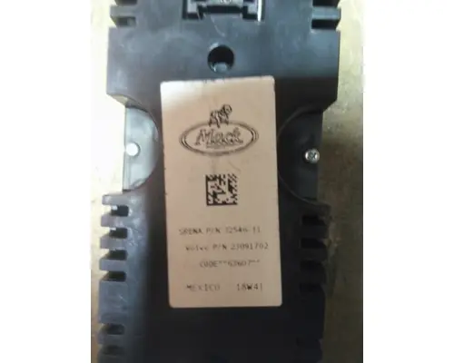 VOLVO ATO2612D GEAR SHIFTER