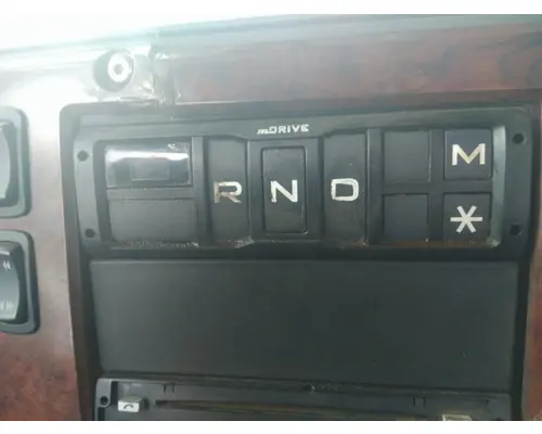 VOLVO ATO2612D GEAR SHIFTER