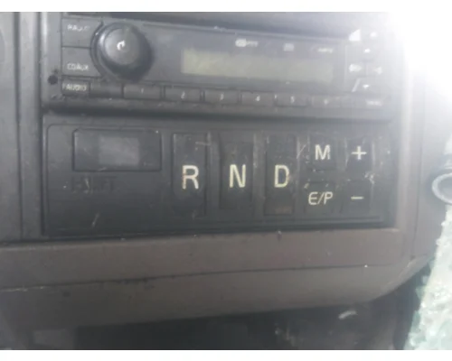 VOLVO ATO2612D GEAR SHIFTER