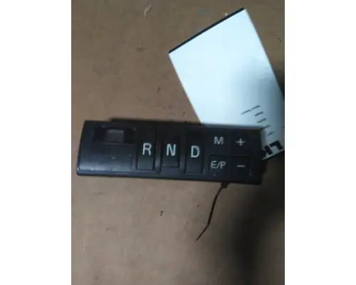 VOLVO ATO2612D GEAR SHIFTER