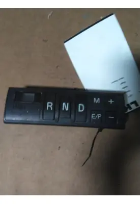 VOLVO ATO2612D GEAR SHIFTER