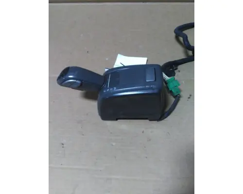 VOLVO ATO2612D GEAR SHIFTER