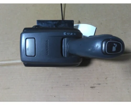 VOLVO ATO2612D GEAR SHIFTER