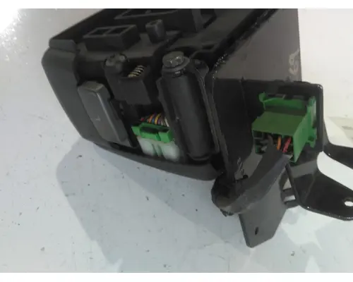 VOLVO ATO2612D GEAR SHIFTER