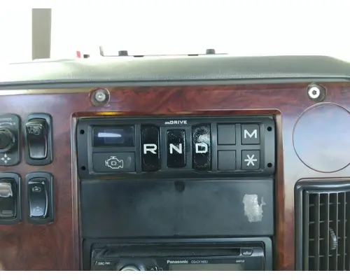 VOLVO ATO2612D GEAR SHIFTER