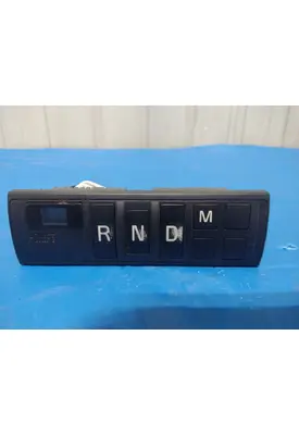 VOLVO ATO2612D GEAR SHIFTER