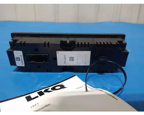 VOLVO ATO2612D GEAR SHIFTER