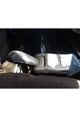 VOLVO ATO2612D GEAR SHIFTER