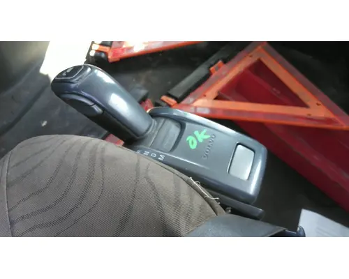 VOLVO ATO2612D GEAR SHIFTER