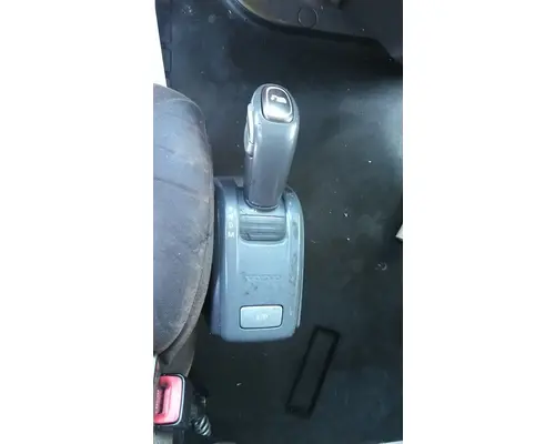 VOLVO ATO2612D GEAR SHIFTER
