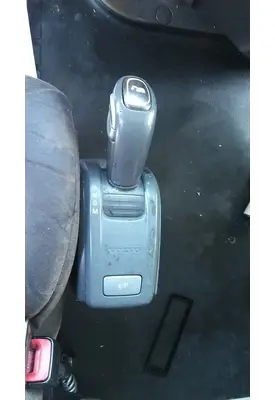 VOLVO ATO2612D GEAR SHIFTER