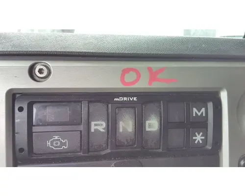 VOLVO ATO2612D GEAR SHIFTER