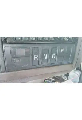 VOLVO ATO2612D GEAR SHIFTER