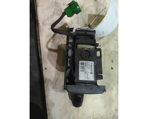 VOLVO ATO2612D GEAR SHIFTER