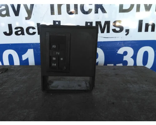 VOLVO ATO2612D GEAR SHIFTER