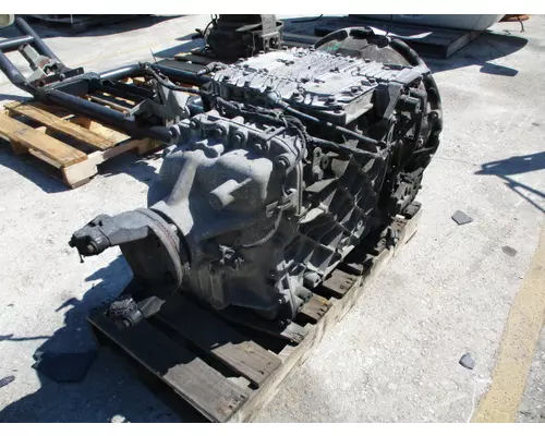 VOLVO ATO2612D TRANSMISSION ASSEMBLY