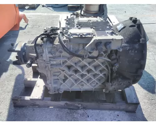 VOLVO ATO2612D TRANSMISSION ASSEMBLY