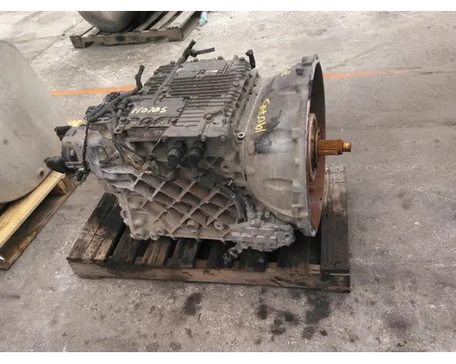 VOLVO ATO2612D TRANSMISSION ASSEMBLY