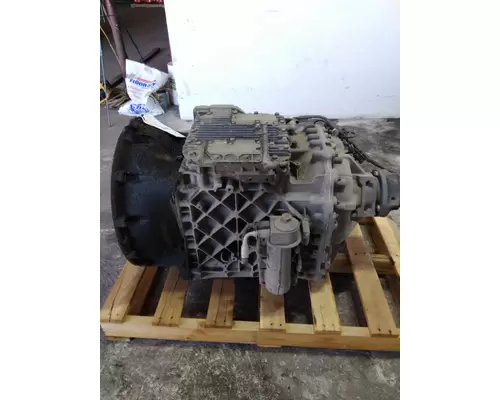 VOLVO ATO2612D TRANSMISSION ASSEMBLY