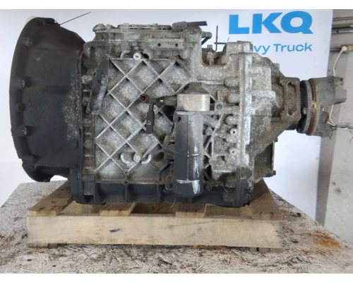 VOLVO ATO2612D TRANSMISSION ASSEMBLY