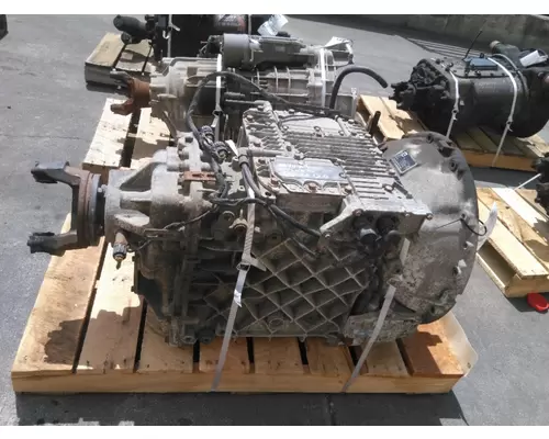 VOLVO ATO2612D TRANSMISSION ASSEMBLY