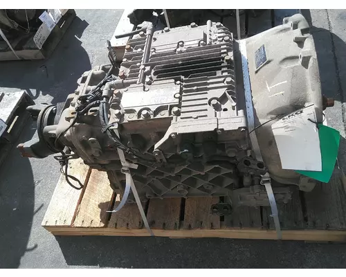 VOLVO ATO2612D TRANSMISSION ASSEMBLY
