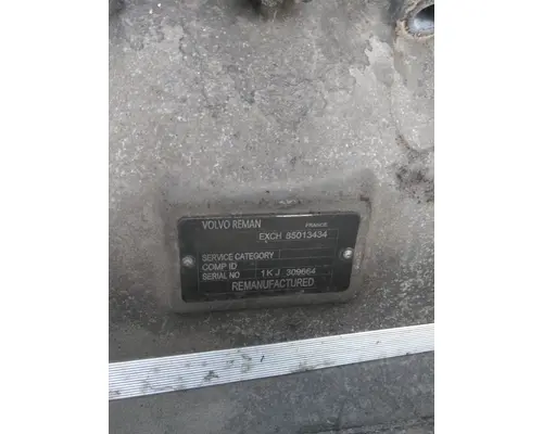 VOLVO ATO2612D TRANSMISSION ASSEMBLY