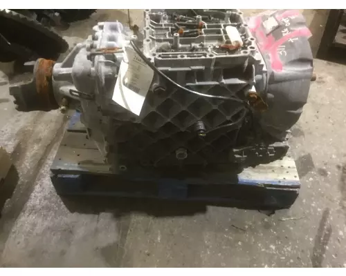 VOLVO ATO2612D TRANSMISSION ASSEMBLY