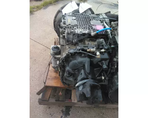 VOLVO ATO2612D TRANSMISSION ASSEMBLY